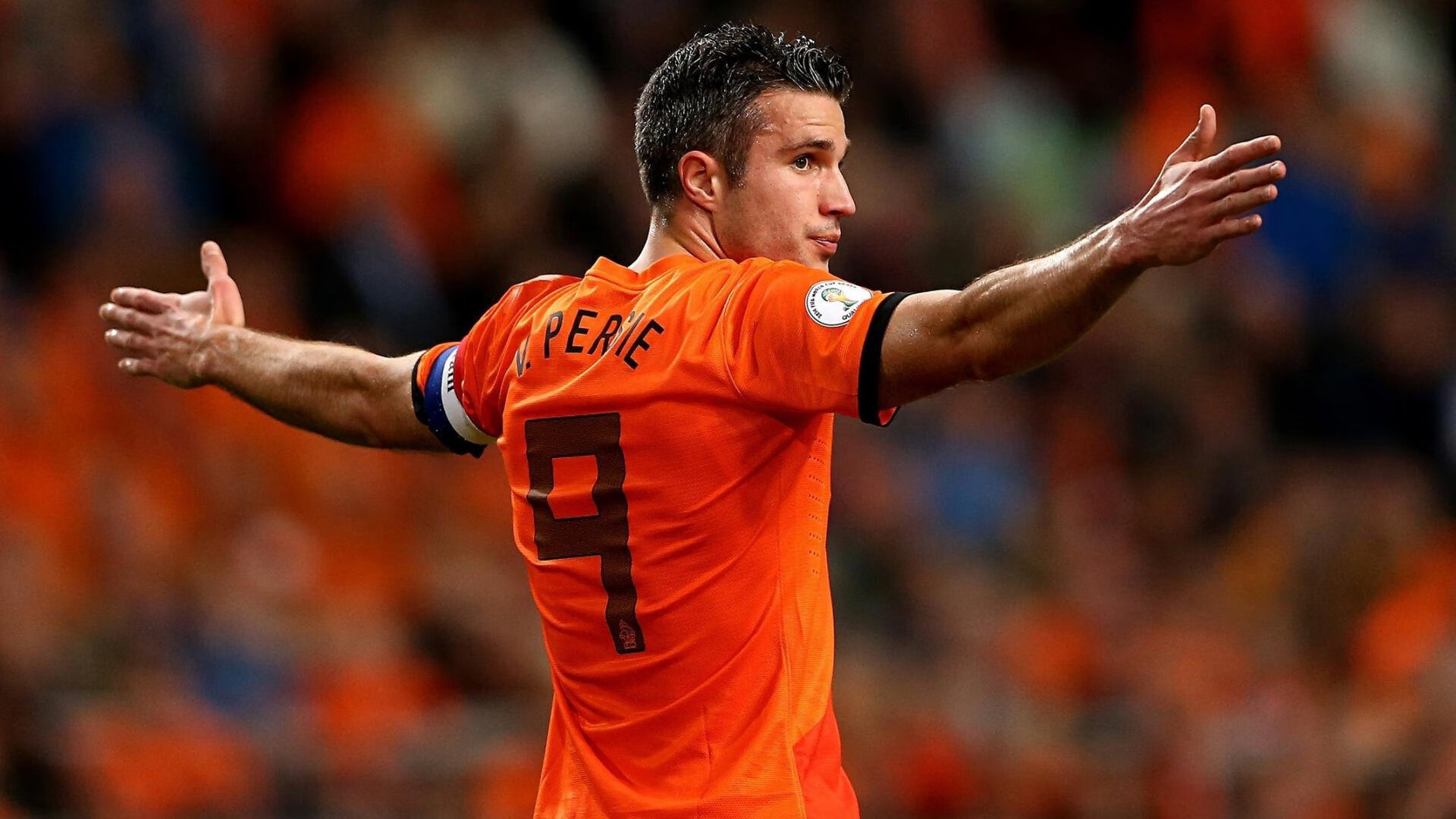 米兰真人-潜力股崭露头角：未来欧洲足球的希望，欧洲足球经济